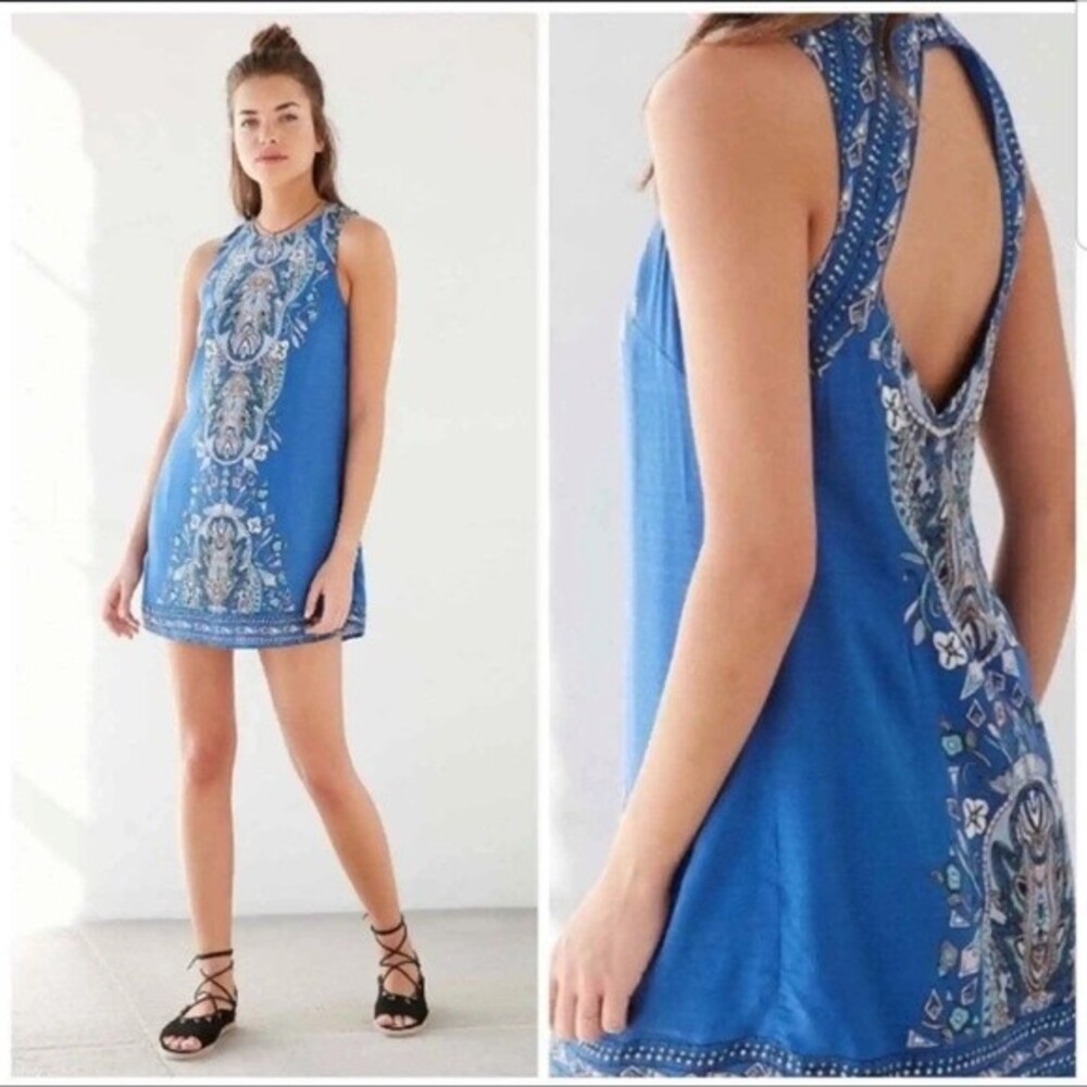 Urban Outfitters Ecote Frock dress Guinevere blue boho floral sleeveless dress